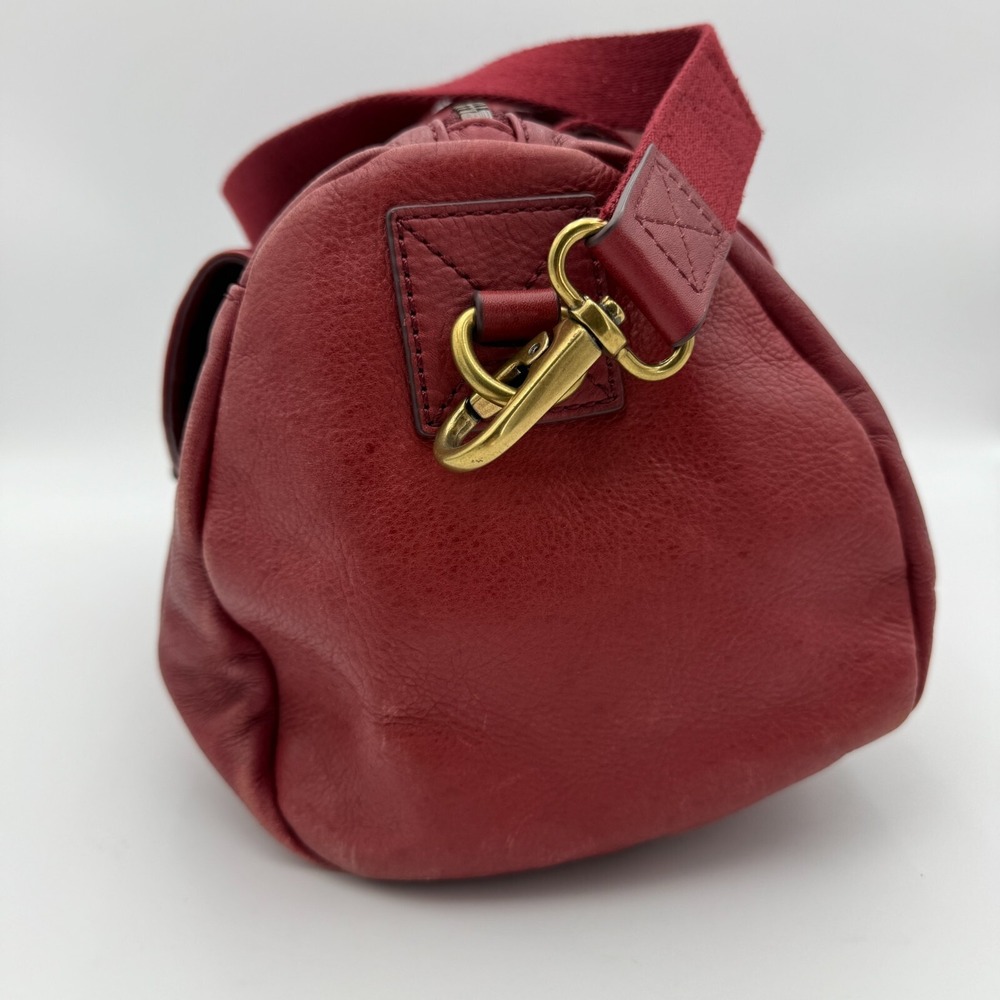 Fossil Crossbody Bag Red Leather Boho Classic‎ Small Duffle Satchel Adjustable - Picture 5 of 16